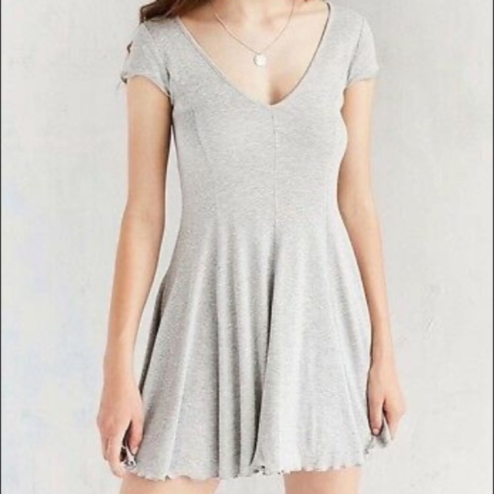 URBAN OUTFITTERS GRAY DRESS